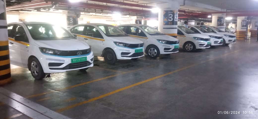 Executive Cars vehicle - Professional corporate transportation service by Comfort Tours Pune